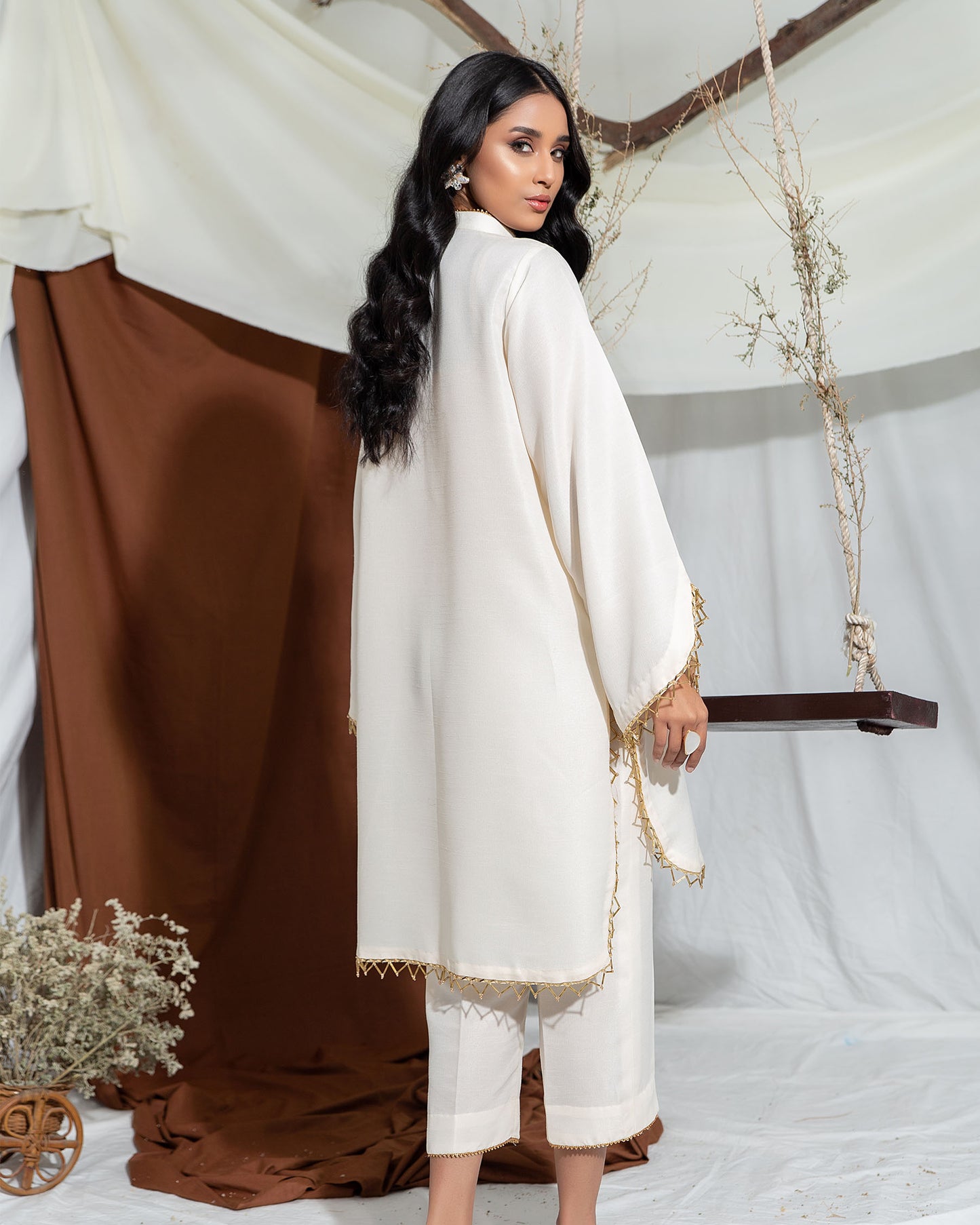 Ivory suit - 2pc